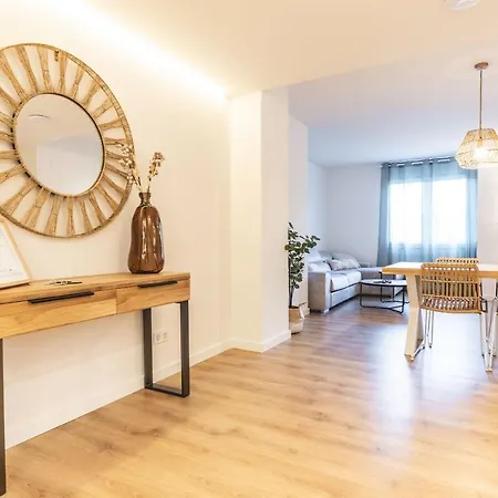 Bravissimo Afra, 2-Bedroom Apartment Gérone Extérieur photo
